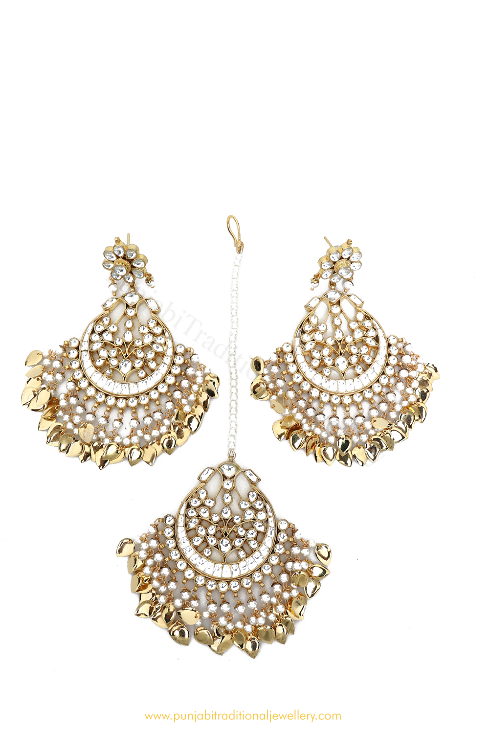 Oversized Kundan Green Pippal Patti Earrings Tikka Set – Amazel Designs