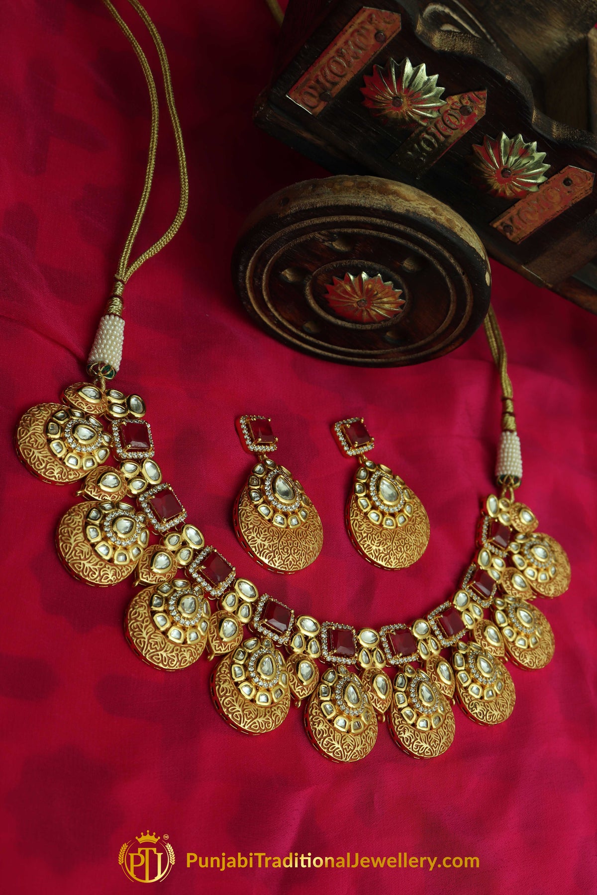 Red Kundan Antique Matt Gold Necklace Set By Punjabi Taditional Jewellery