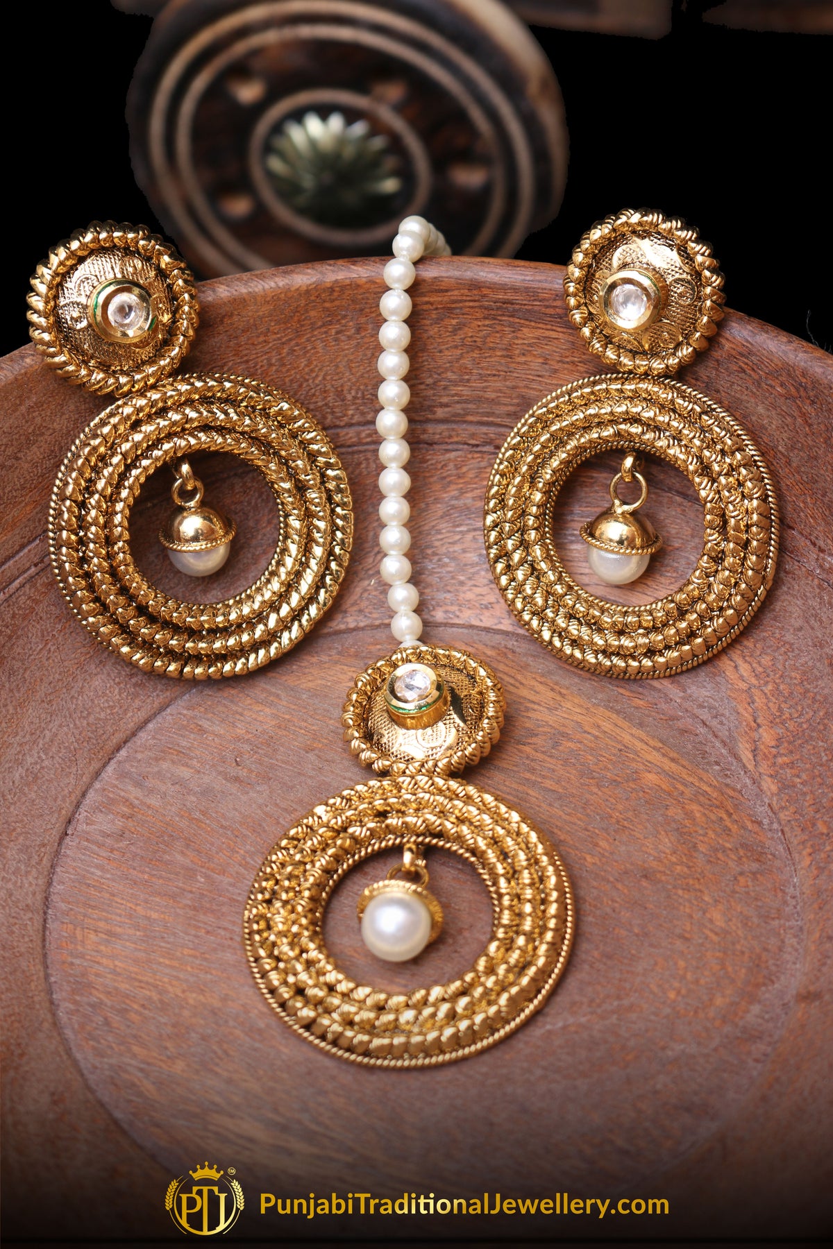 White Antique Gold Earring Tikka Set By Punjabi Traditional Jewellery
