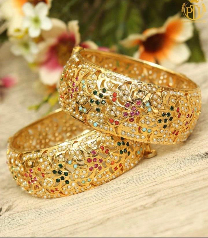 Gold Finished Jadau Openable Bangle by Punjabi Traditional Jewellery